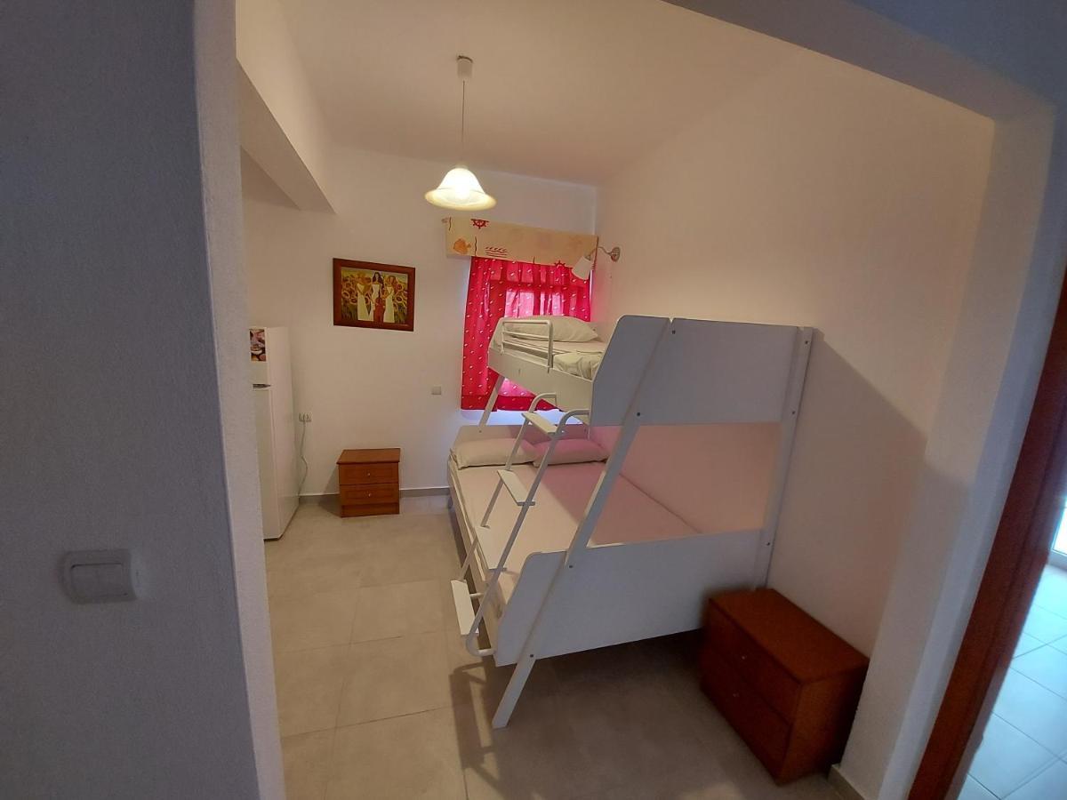 Apocalypsis Studios-Apartments Psakoudia Exterior photo