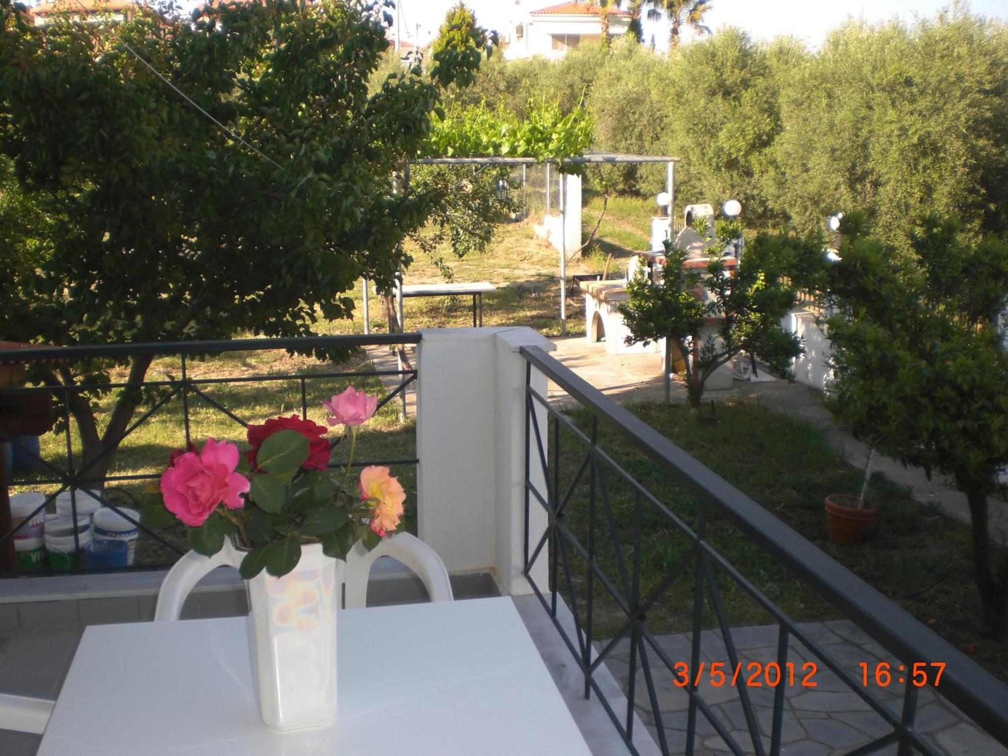 Apocalypsis Studios-Apartments Psakoudia Exterior photo