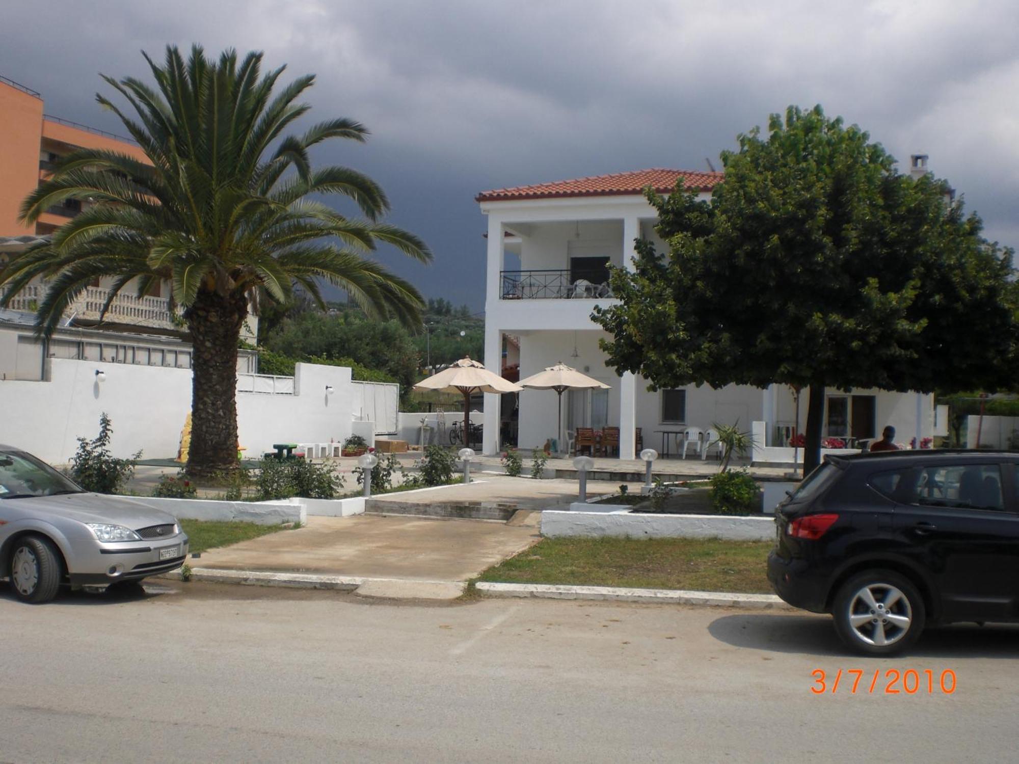 Apocalypsis Studios-Apartments Psakoudia Exterior photo